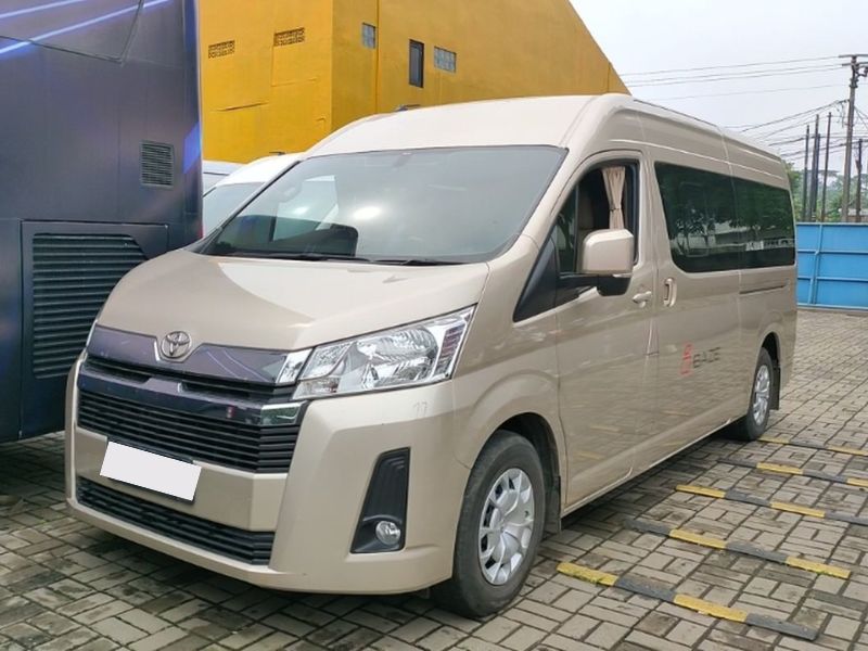Hiace Premio